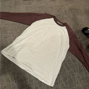 Women's White and Brown Raglan Sleeve Top